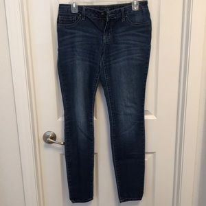💛3 for $10💛 Jessica Simpsons Size 27 Jeans
